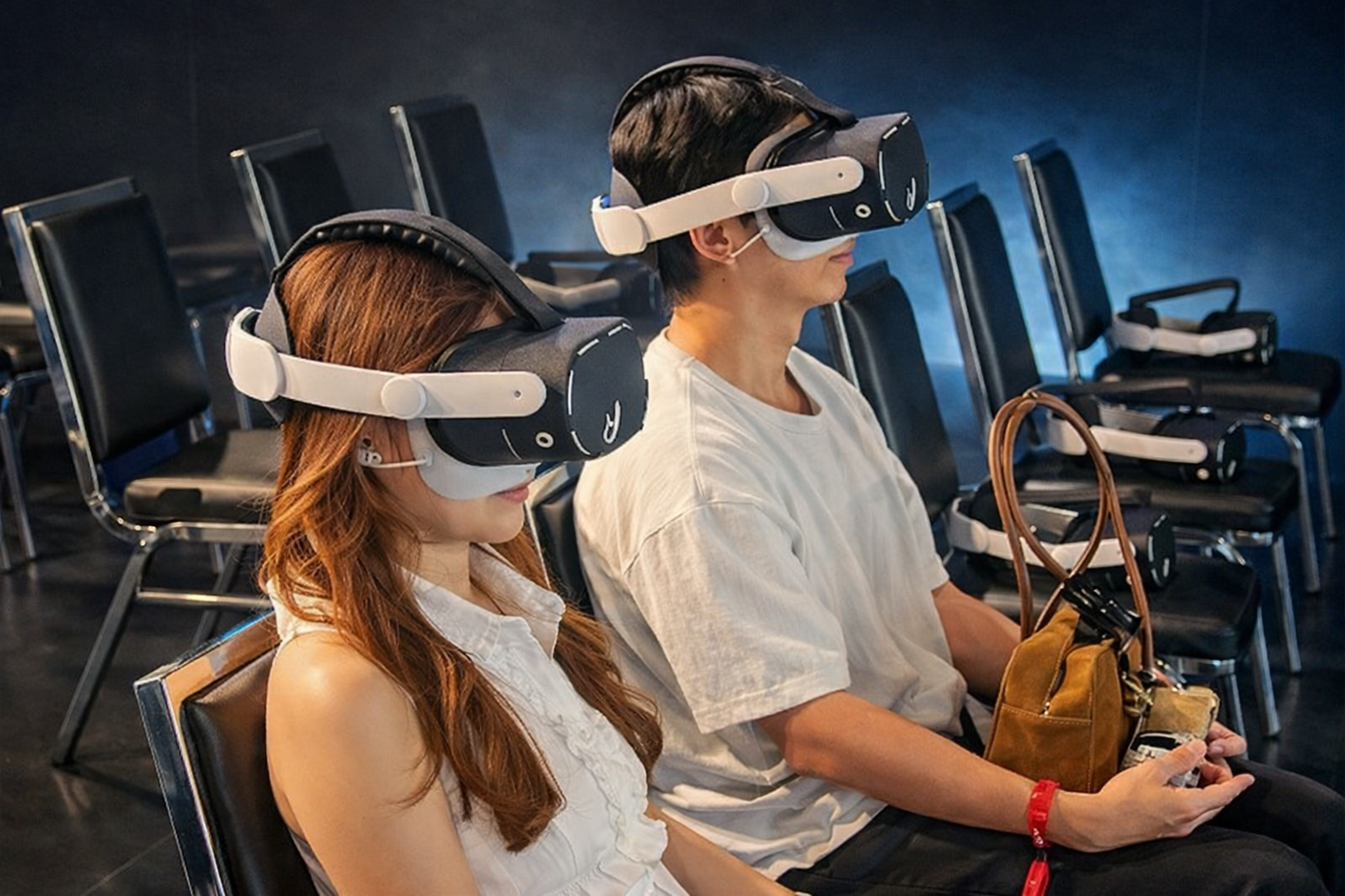 ซิลิโคนรองหน้าและหน้ากากอนามัย